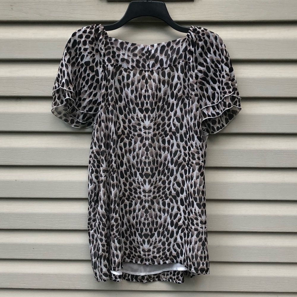Women’s Leopard Top - Picture 4 of 5